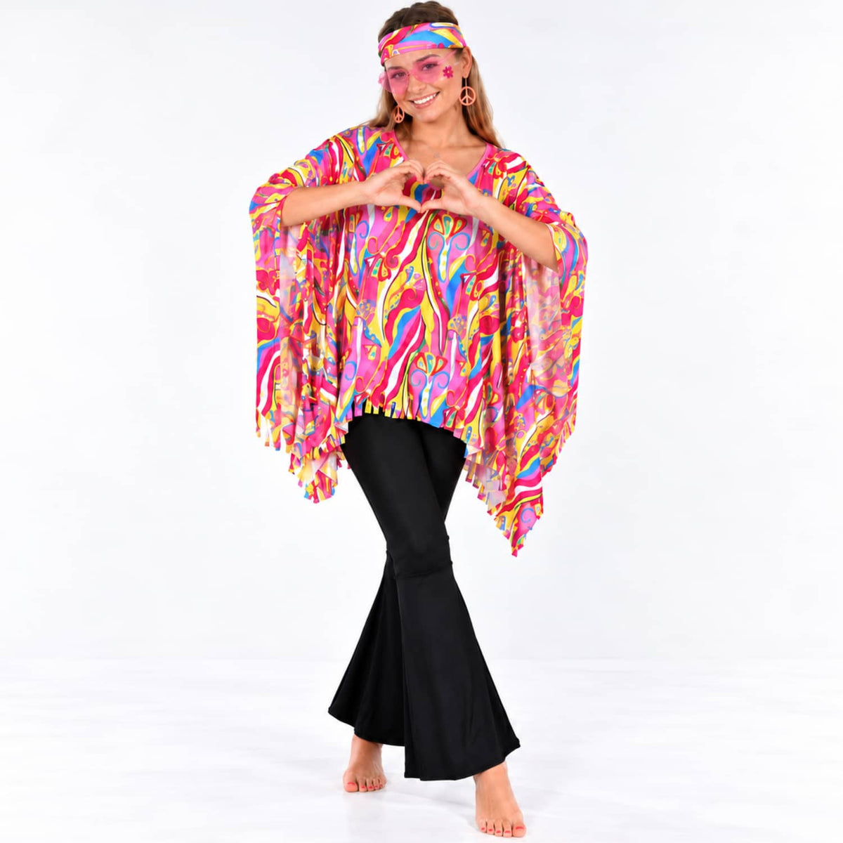 flower poncho & heart glasses